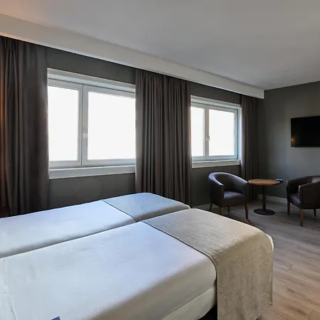 Hotel Catalonia Atenas 4*